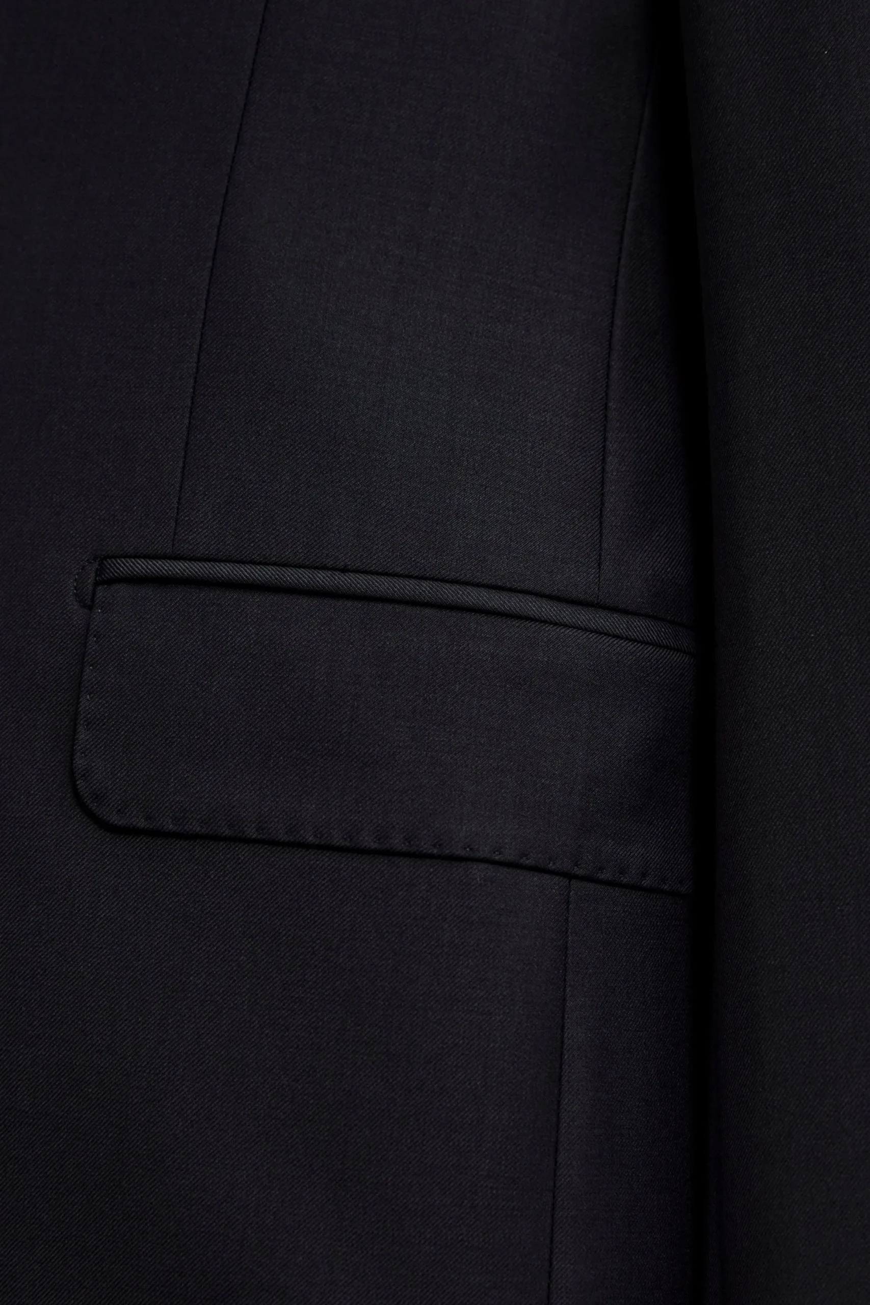 Abito Elegante Doppiopetto con Revers a Lancia - BLU