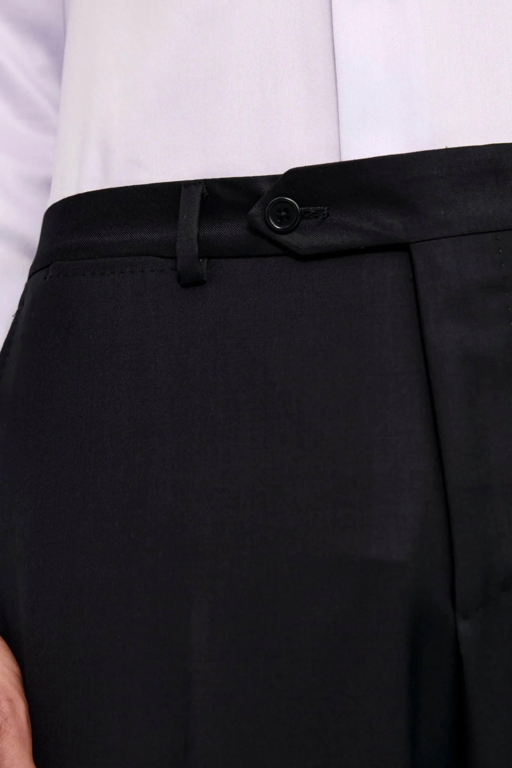 Abito Elegante Doppiopetto con Revers a Lancia - BLU