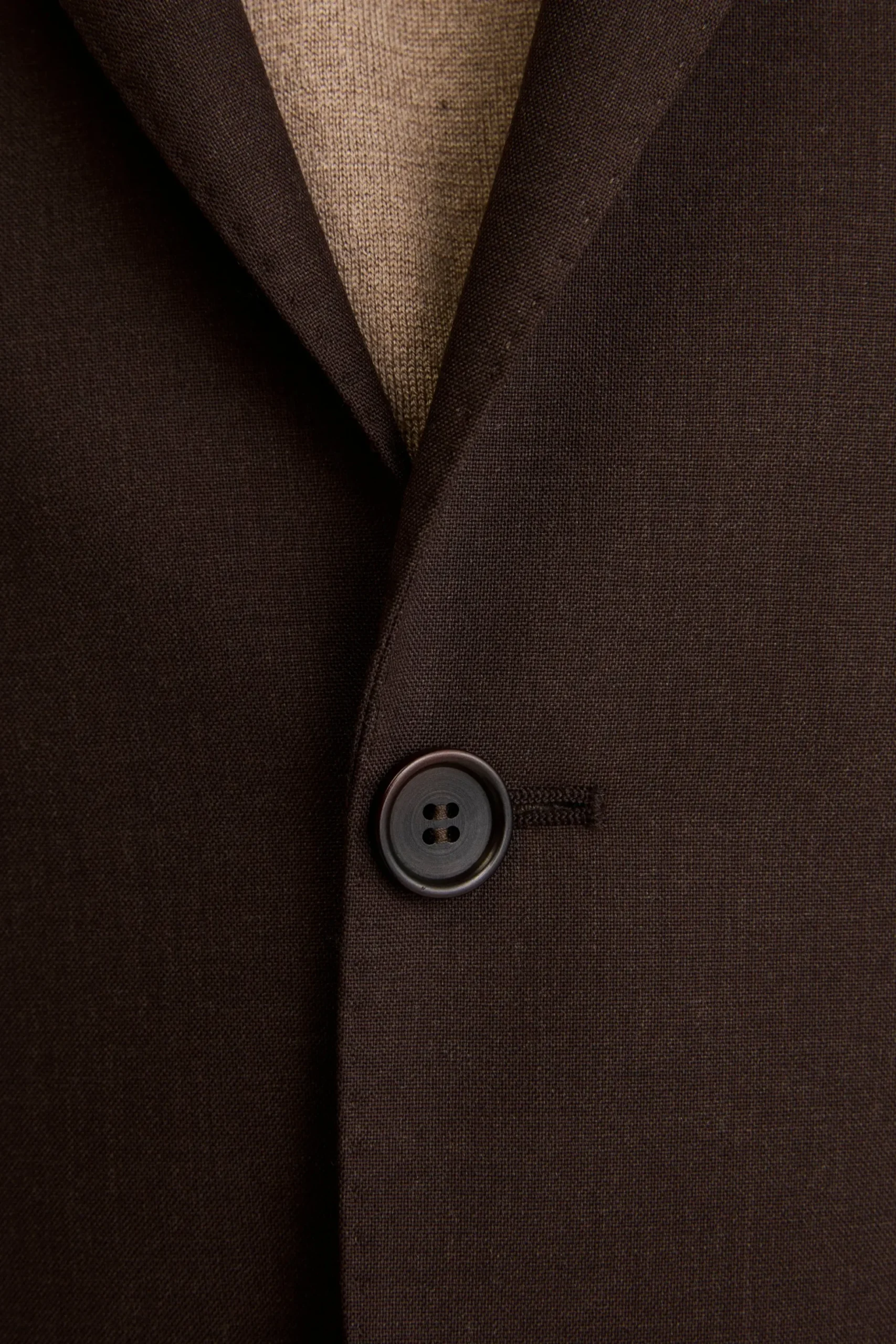 Abito Semifoderato Slim Fit in Lana Vergine - MARRONE