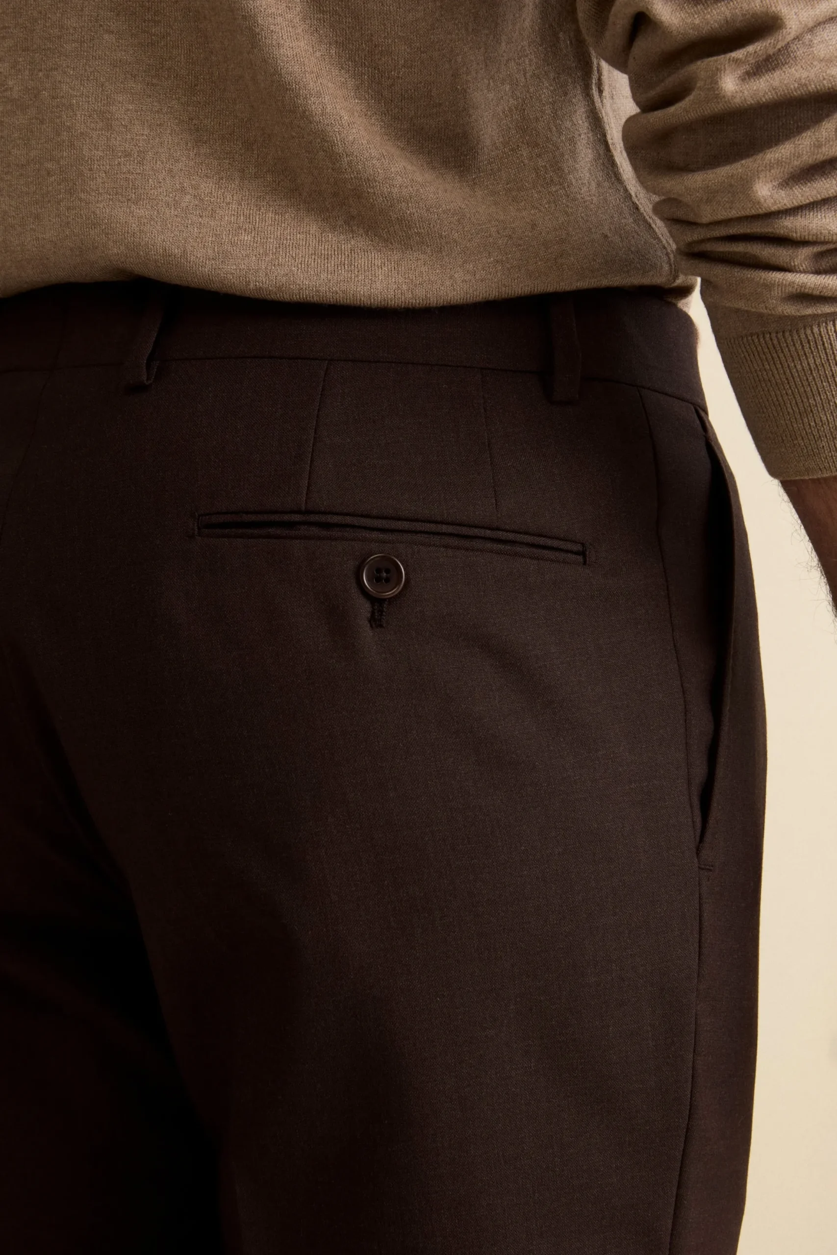 Abito Semifoderato Slim Fit in Lana Vergine - MARRONE