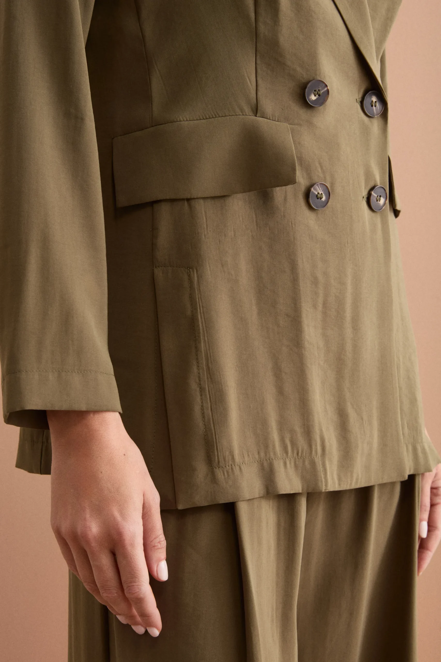 Blazer Lungo Doppiopetto con Revers - VERDE MILITARE