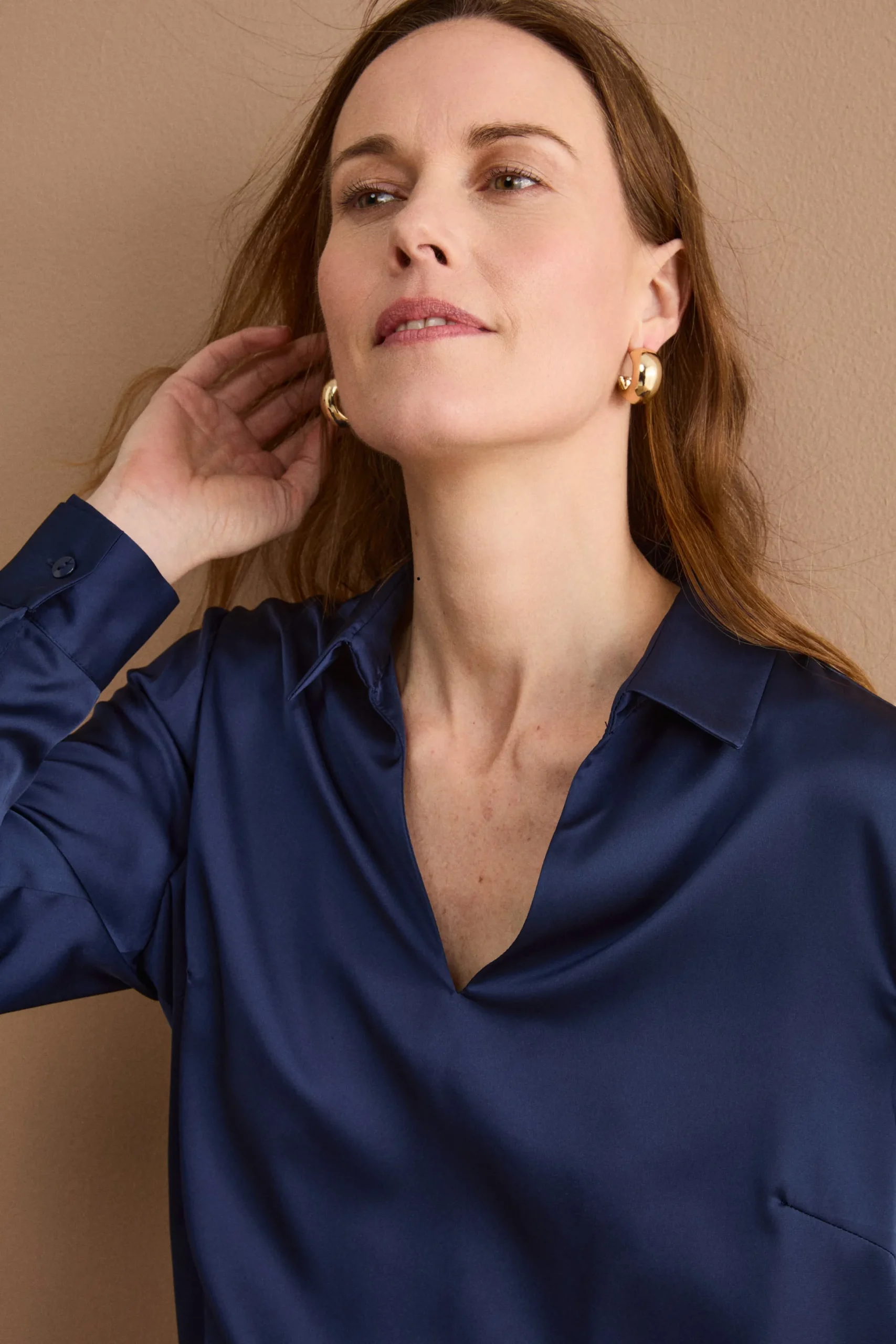 Blusa Over Elegante con Collo a Camicia - BLU