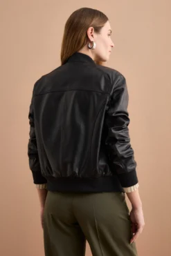 Bomber in Pelle con Tasche - NERO