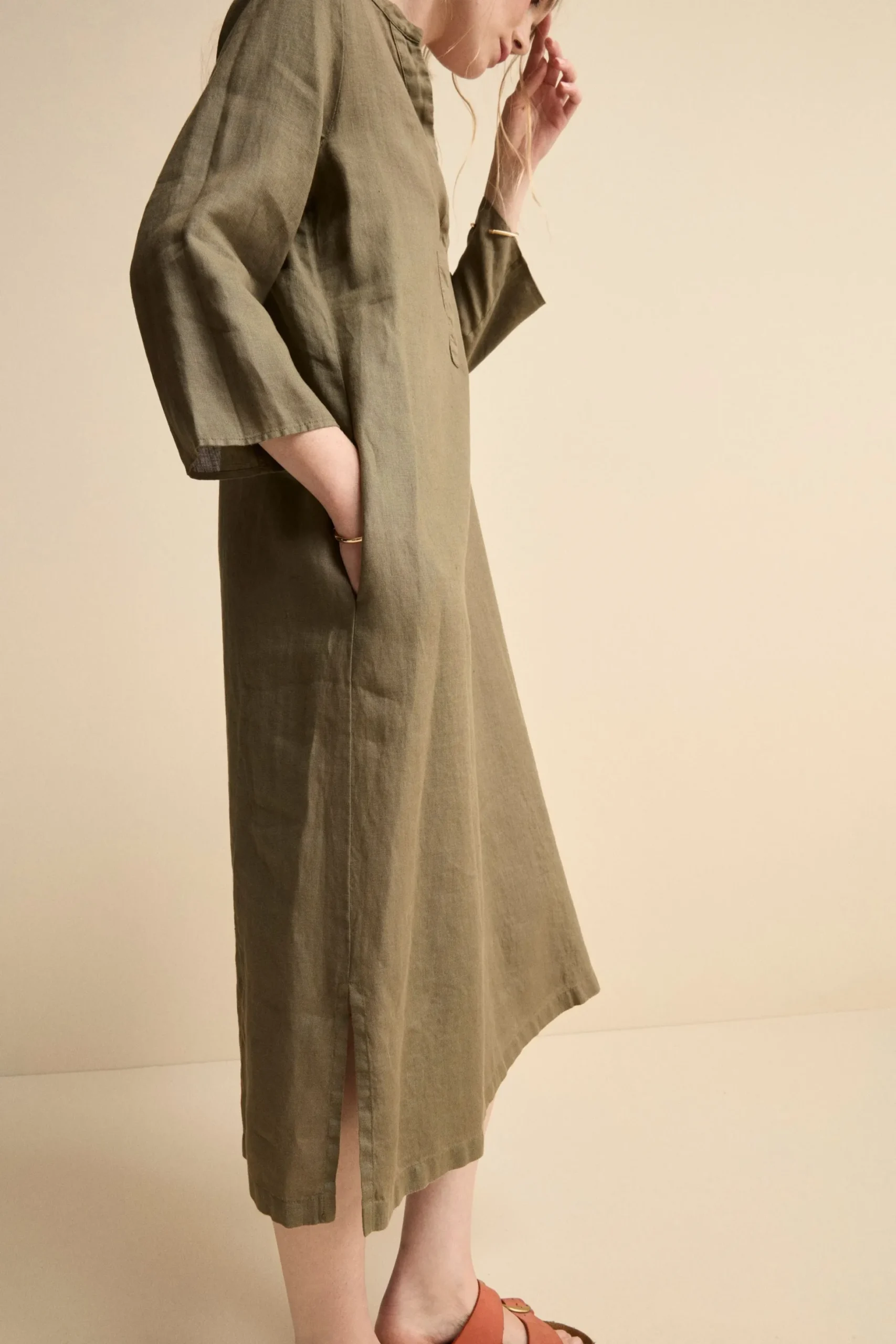 Caftano Lungo in Puro Lino - VERDE MILITARE