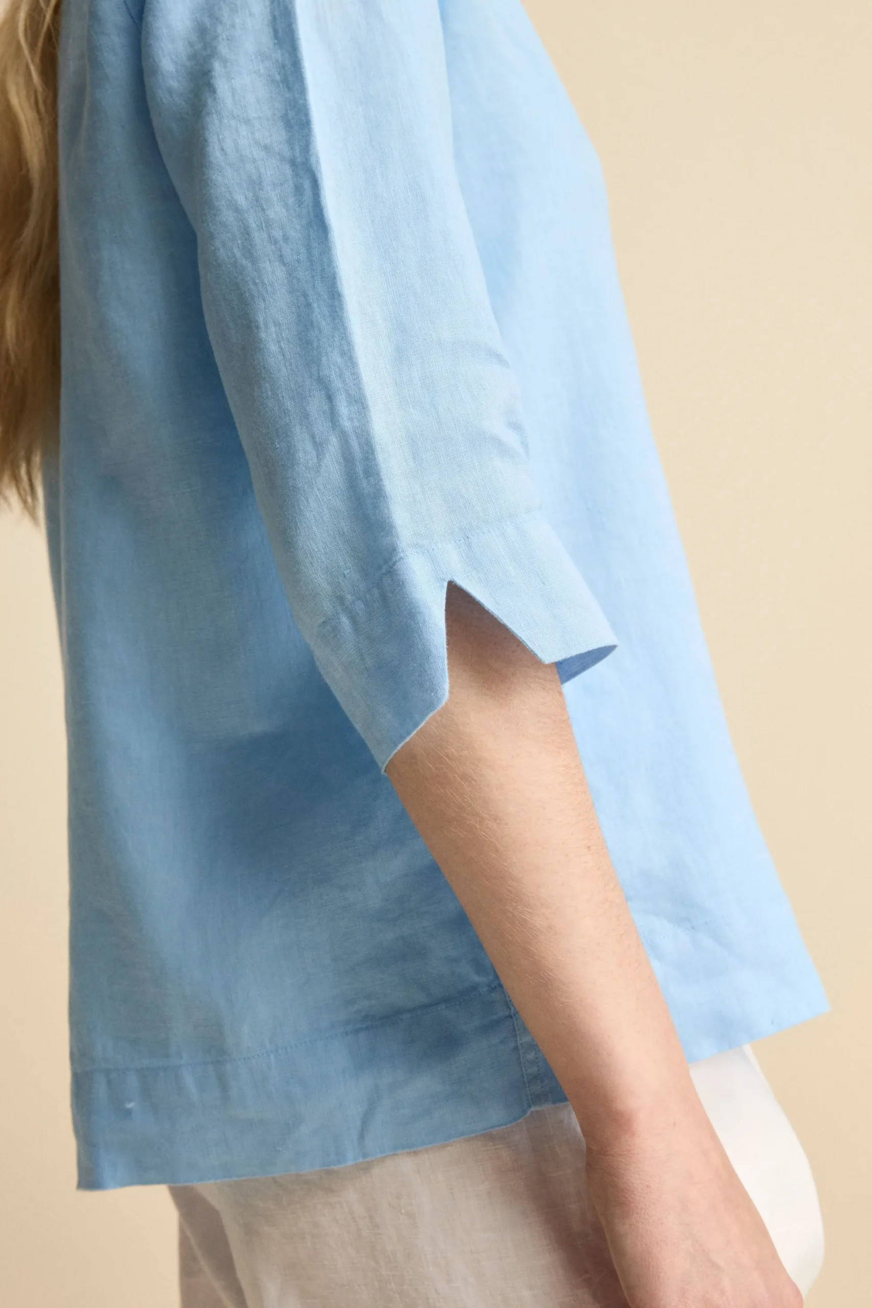 Camicia Boxy in Lino - AZZURRO