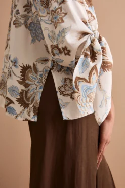 Camicia Habotai da Cerimonia con Fiocco - FANT. MARRONE