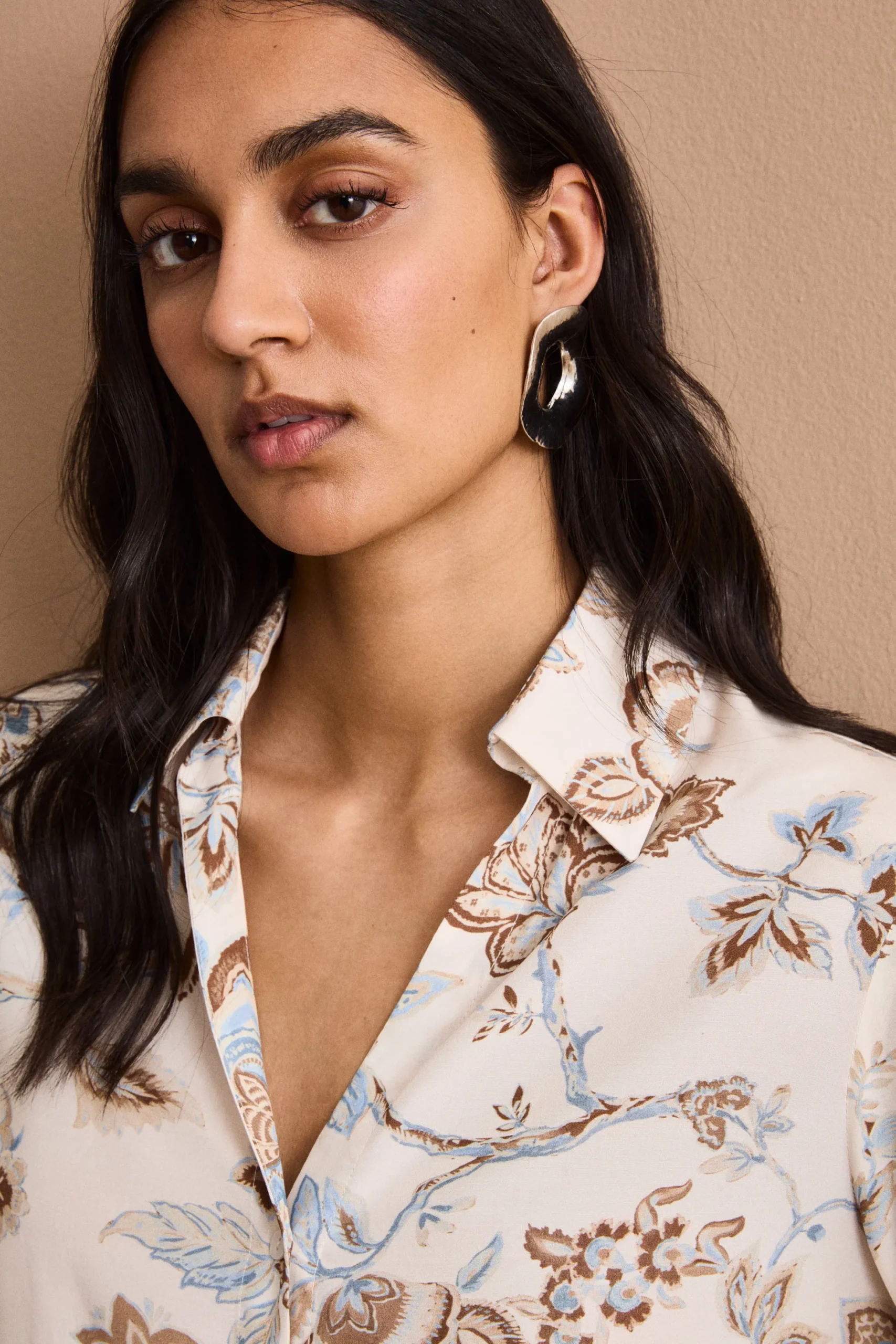 Camicia Habotai da Cerimonia con Fiocco - FANT. MARRONE