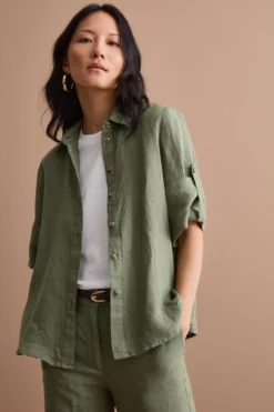 Camicia Over Cropped in Lino - VERDE MILITARE
