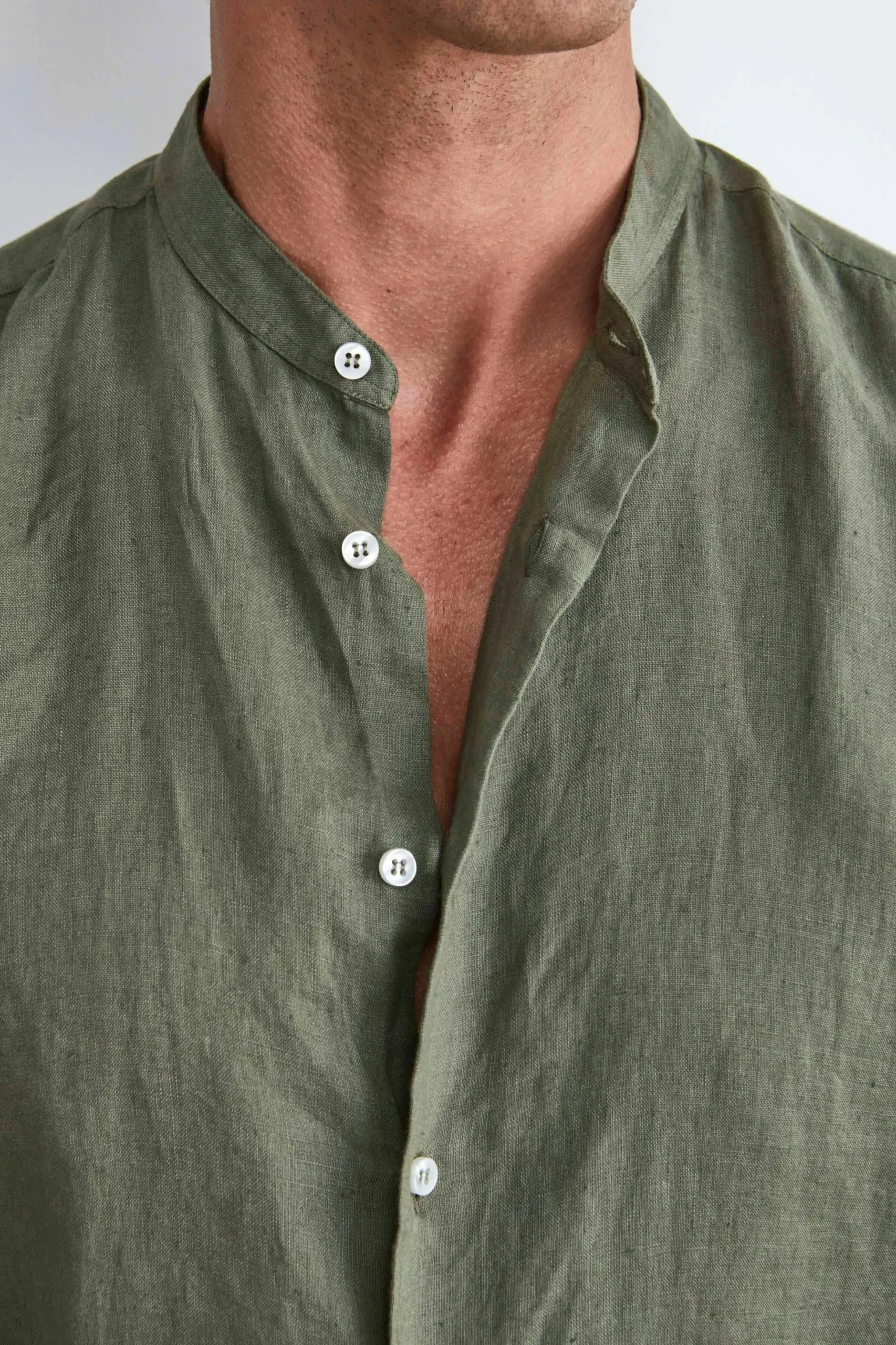 Camicia Verde in Lino Custom Fit - VERDE MILITARE