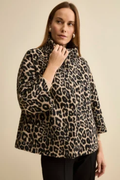 Cappotto Corto Svasato in Fantasia Animalier - MACULATO MORO