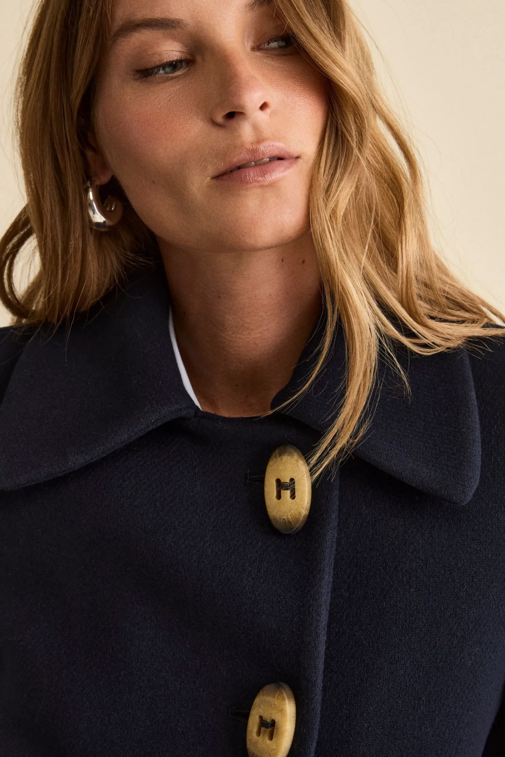 Cappotto Corto Svasato in Misto Lana Vergine - BLU