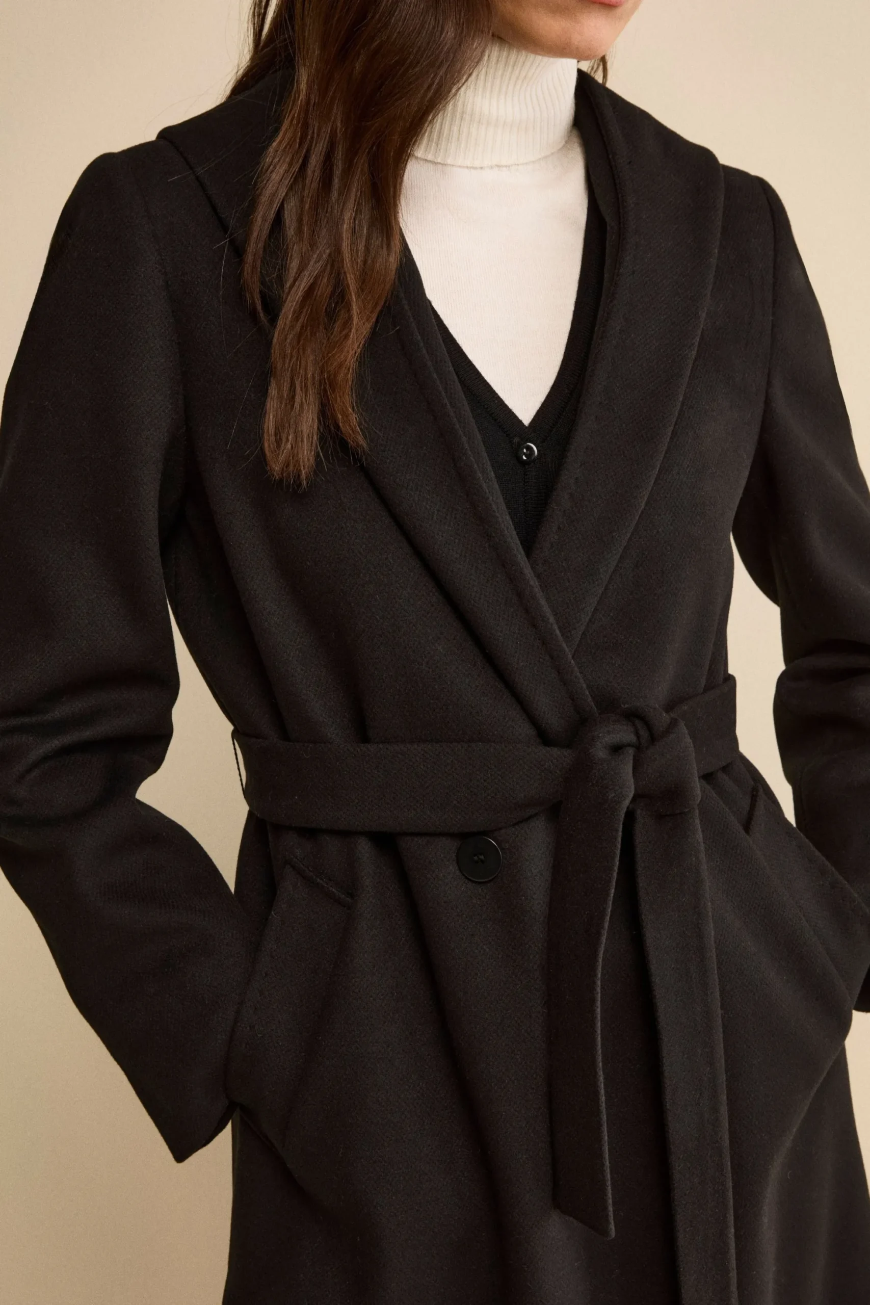 Cappotto Lungo con Cintura e Cappuccio - NERO