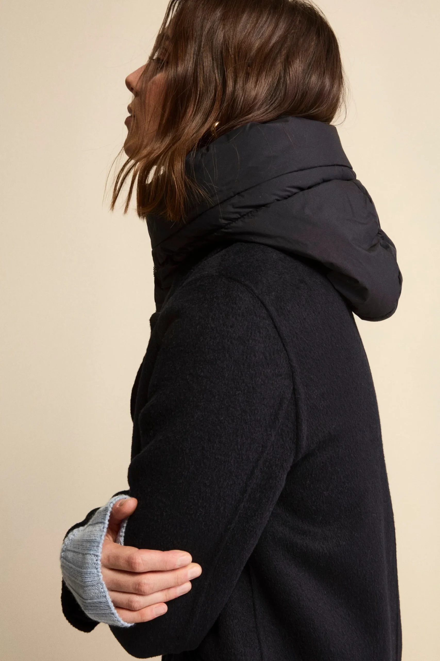 Cappotto Lungo in Misto Lana con Pettorina e Cappuccio - BLU