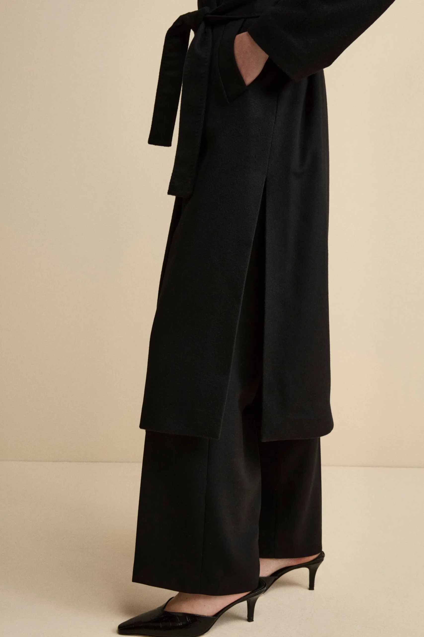 Cappotto Vestaglia Lungo in Cashmere - NERO
