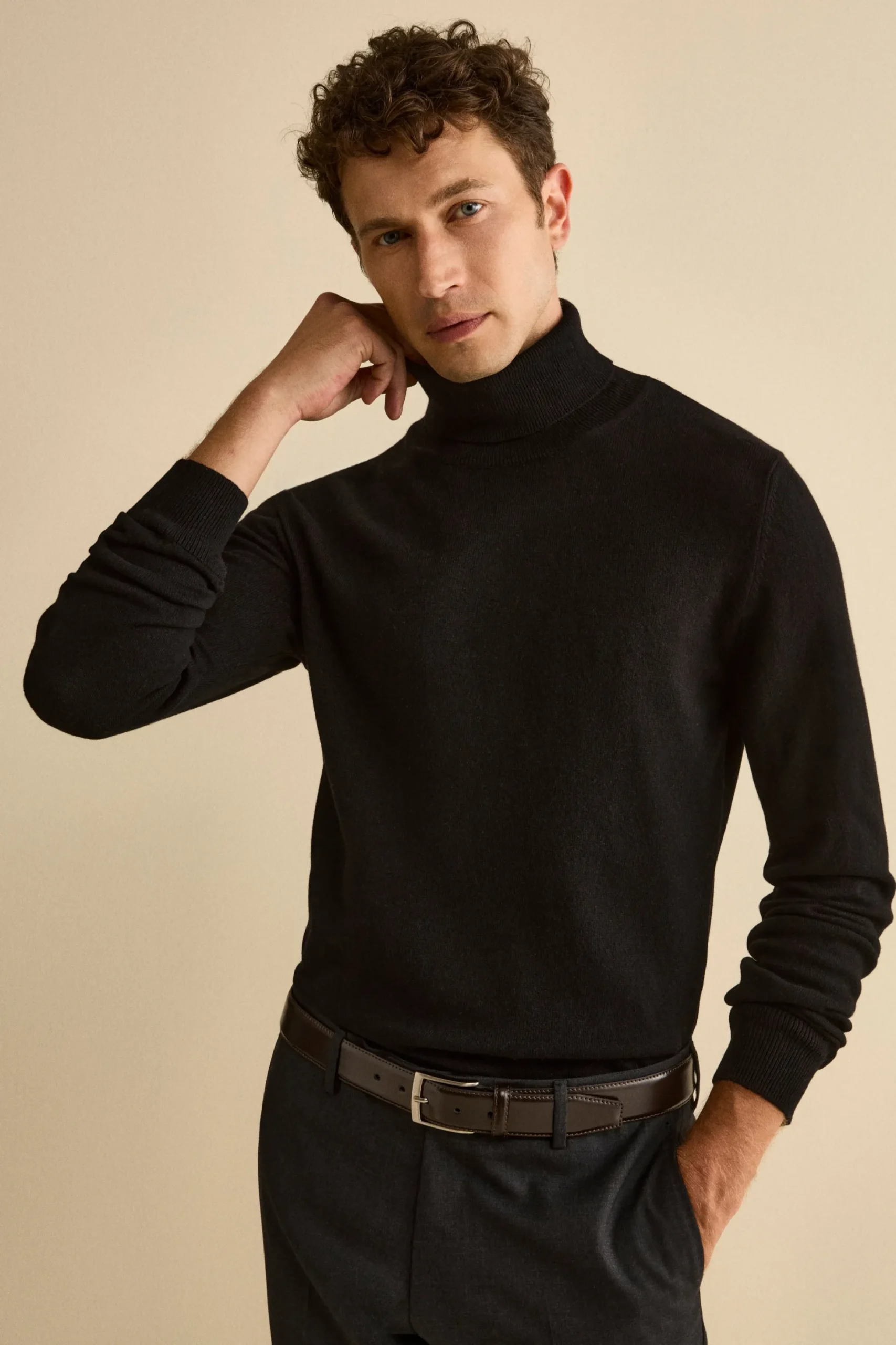 Dolcevita in cashmere e seta - NERO