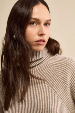 Dolcevita Raglan in Lana Merino a Coste Inglese - FANT. BEIGE