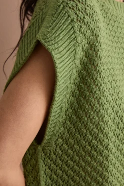 Gilet Over Traforato con Scollo Barchetta - SALVIA