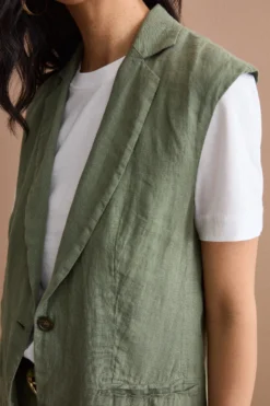 Gilet Sfoderato in Lino con Revers Classico - VERDE MILITARE