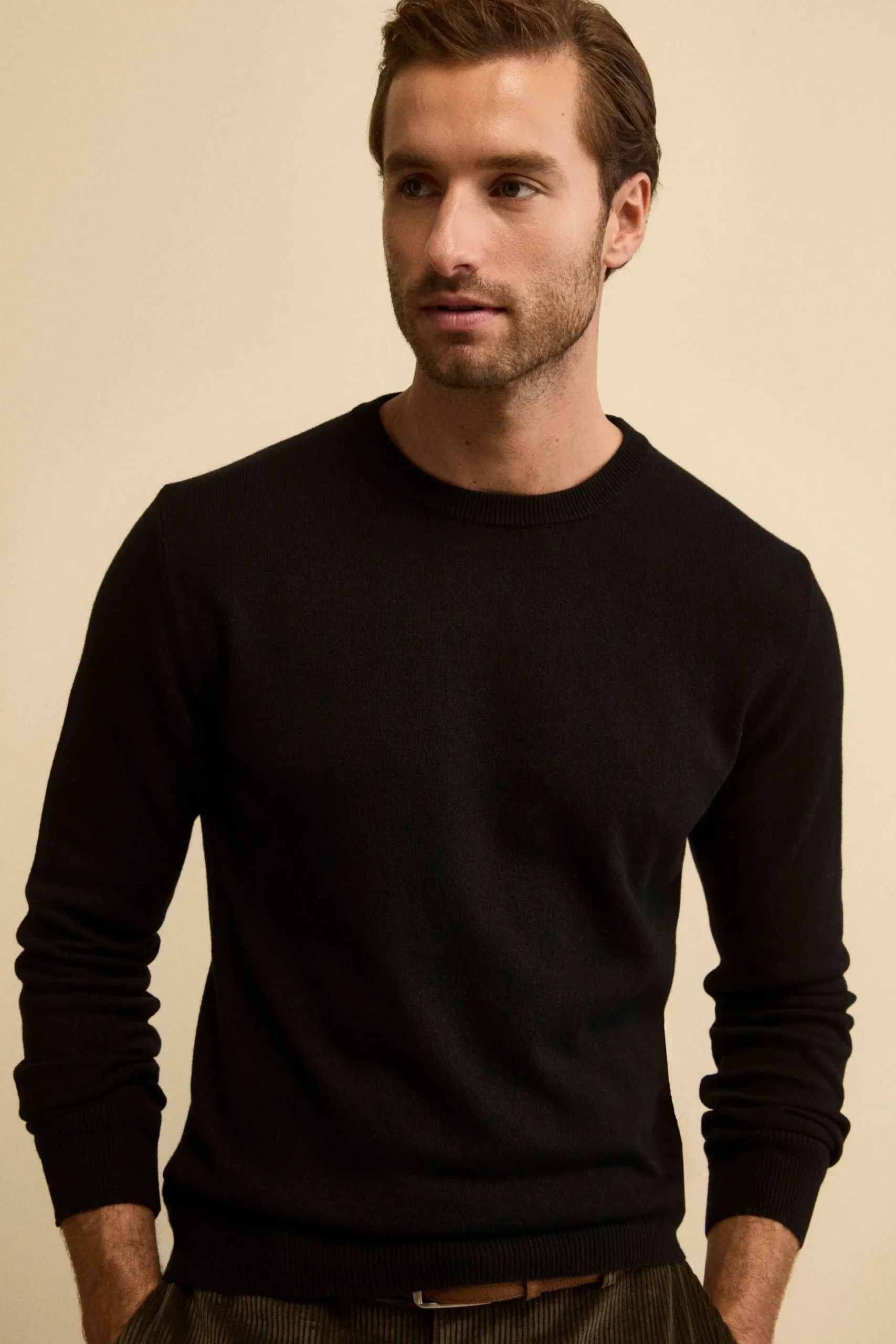 Girocollo in cashmere e seta - NERO