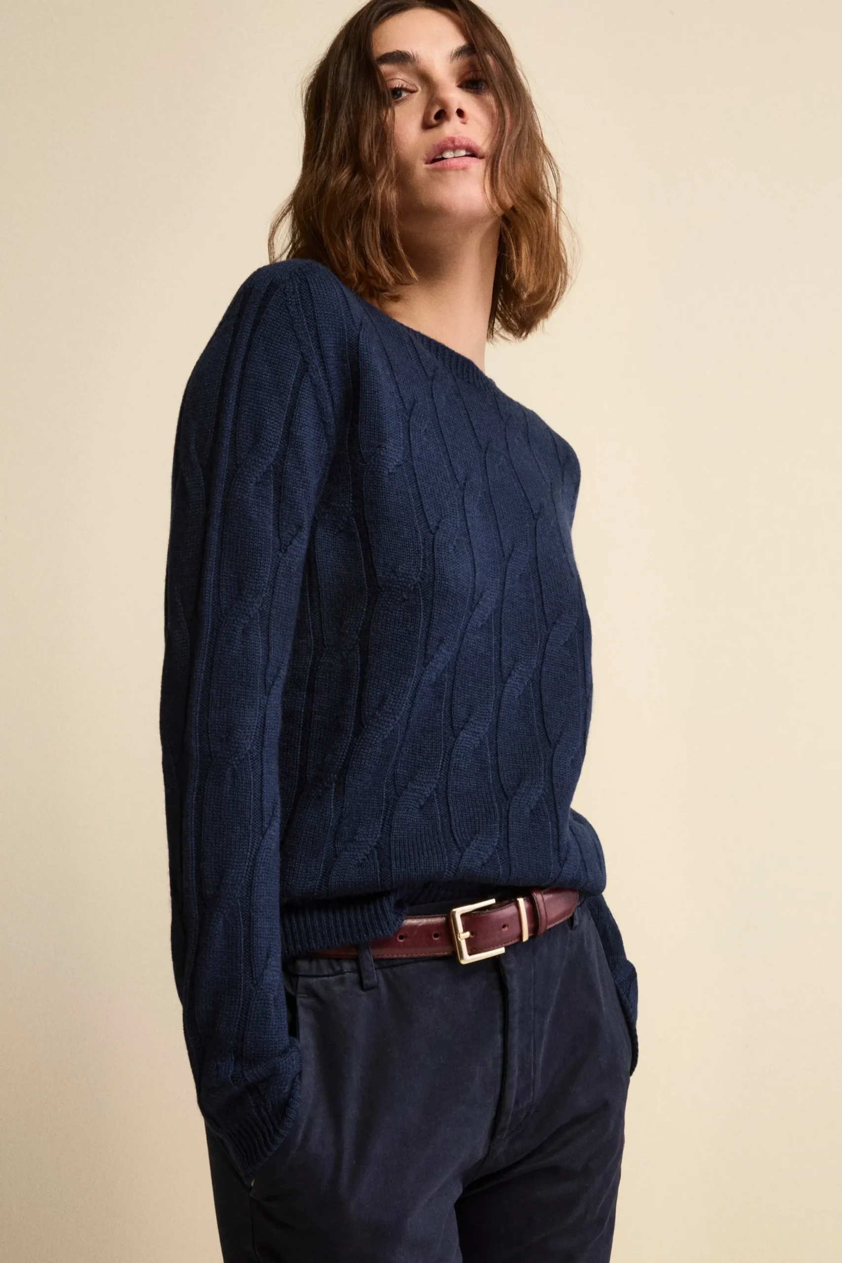 Maglia Girocollo a Trecce in Lana Merino - NAVY