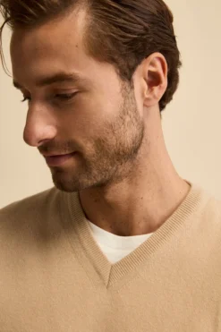 Maglia in lana con scollo a V - SABBIA