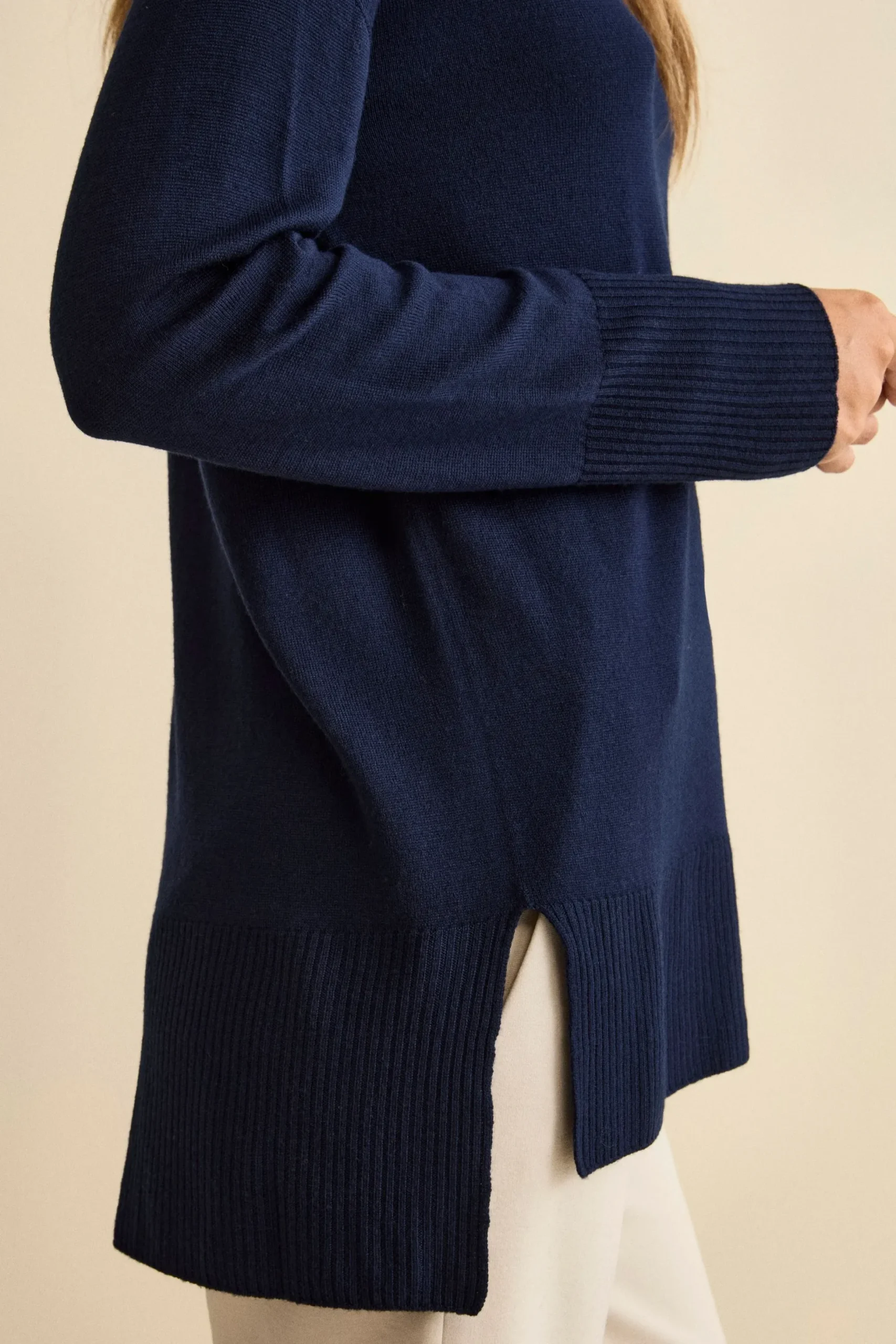 Maglia Lunga Girocollo in Lana Merino - NAVY