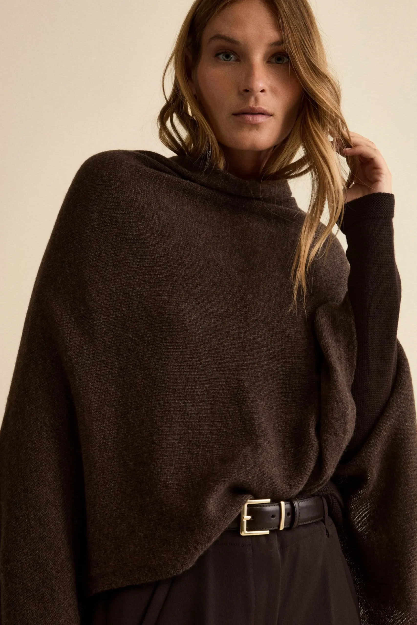 Mantella in cashmere da donna - MARRONE