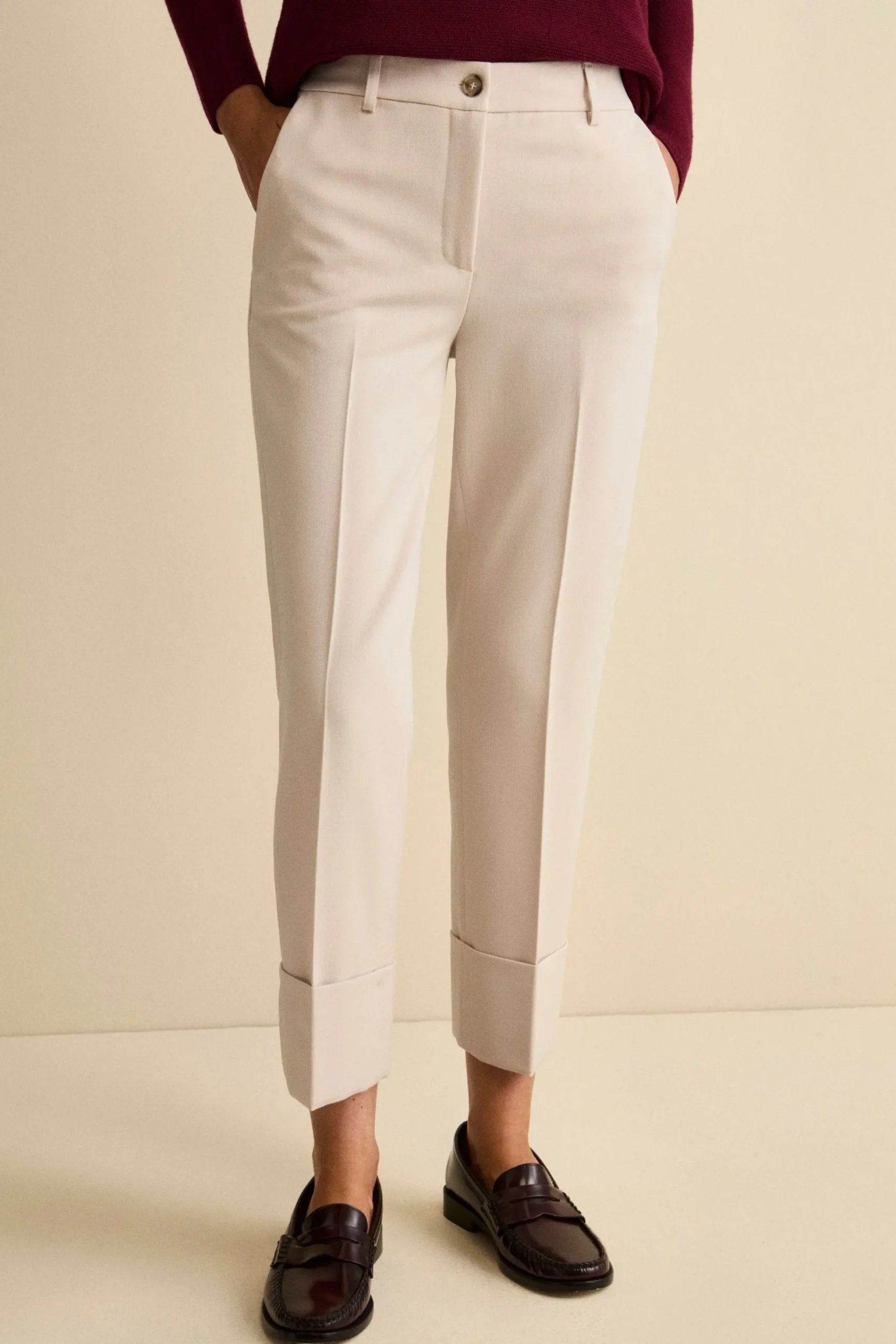Pantalone a Sigaretta con Pieghe e Risvolto - PANNA