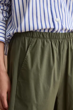 Pantalone Carrot con Vita Elasticizzata - VERDE MILITARE