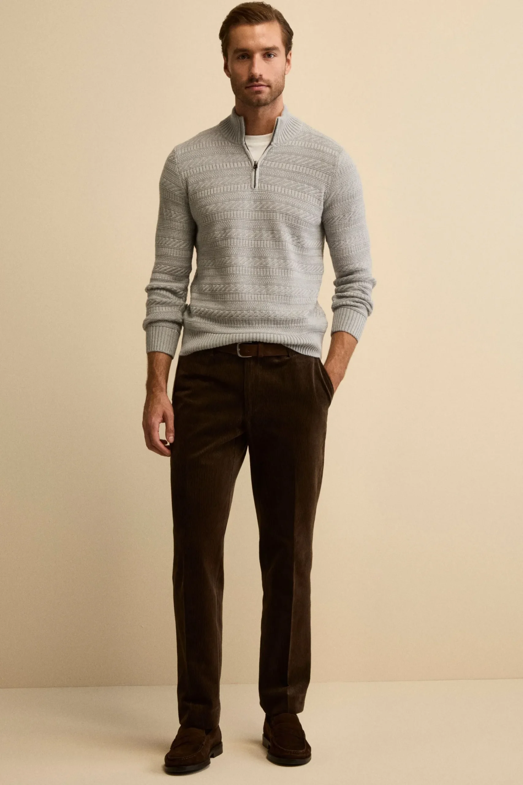 Pantalone Chino in Velluto Comfort Fit - MARRONE