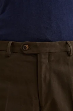 Pantalone Chino Regular Fit in Gabardina - MARRONE