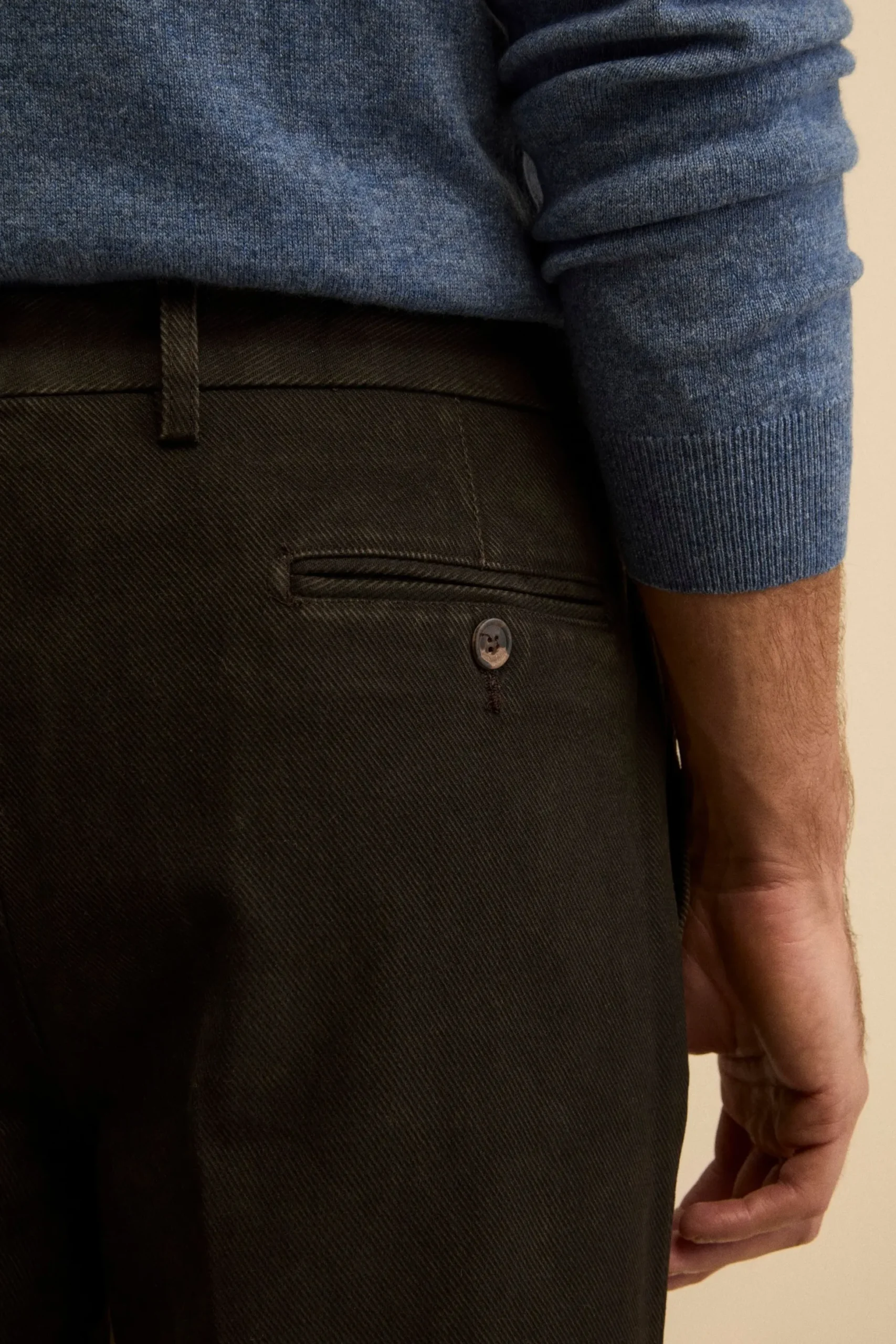 Pantalone con Pieghe Slim Fit in Cotone - T.MORO