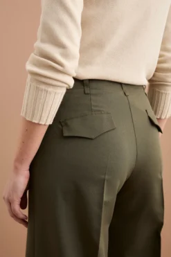 Pantalone Elegante a Palazzo con Piega - VERDONE