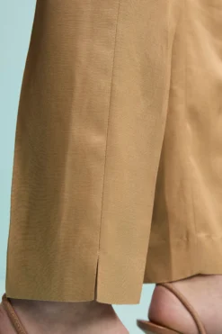 Pantalone Elegante a Sigaretta in Misto Lino - ORO