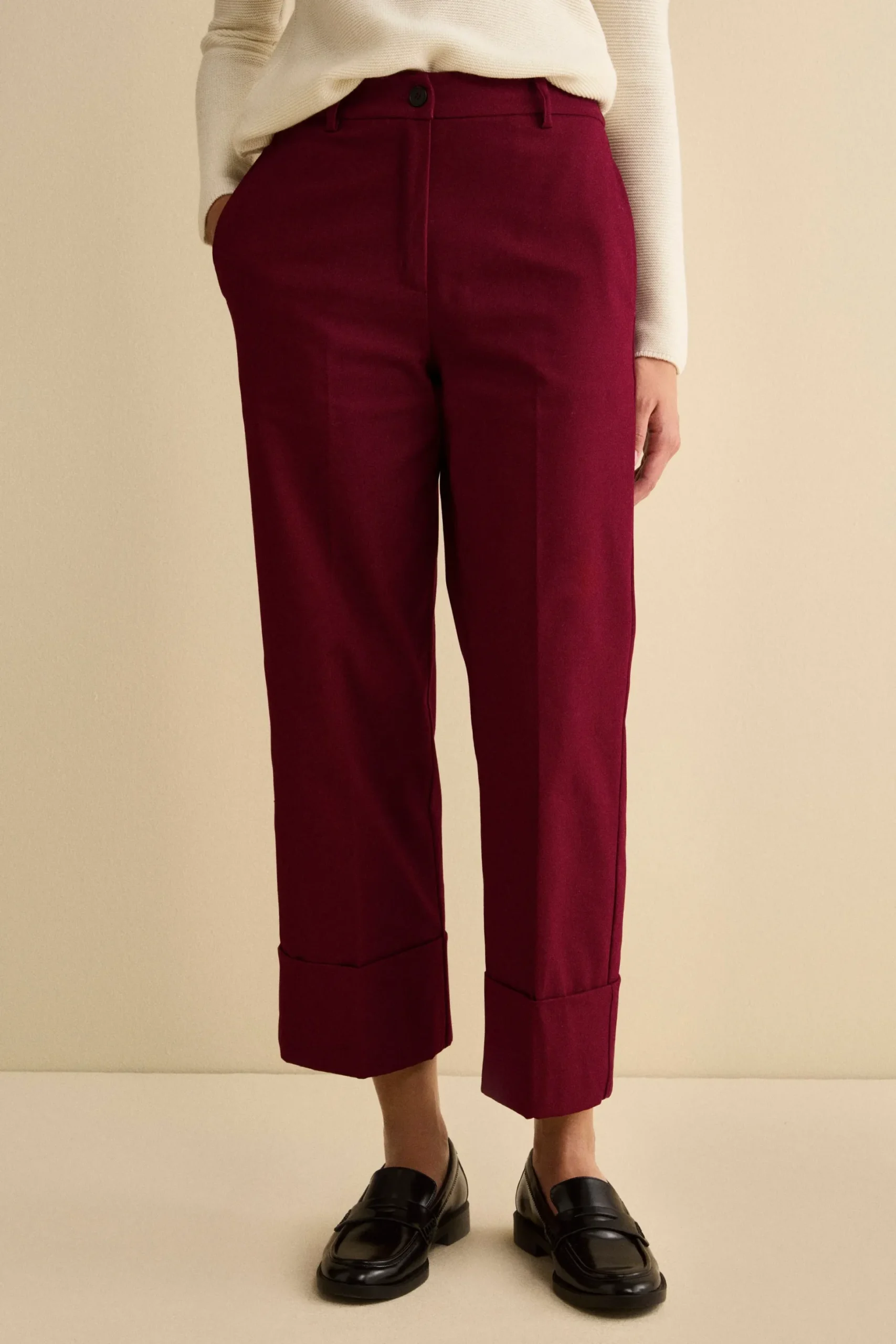 Pantalone Gamba Larga con Pieghe e Risvolto - MAGENTA