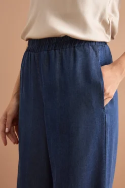 Pantalone in Denim Fluido con Gamba Larga - DENIM