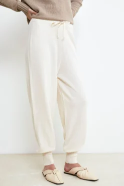 Pantalone Jogger in lana e cashmere - LATTE