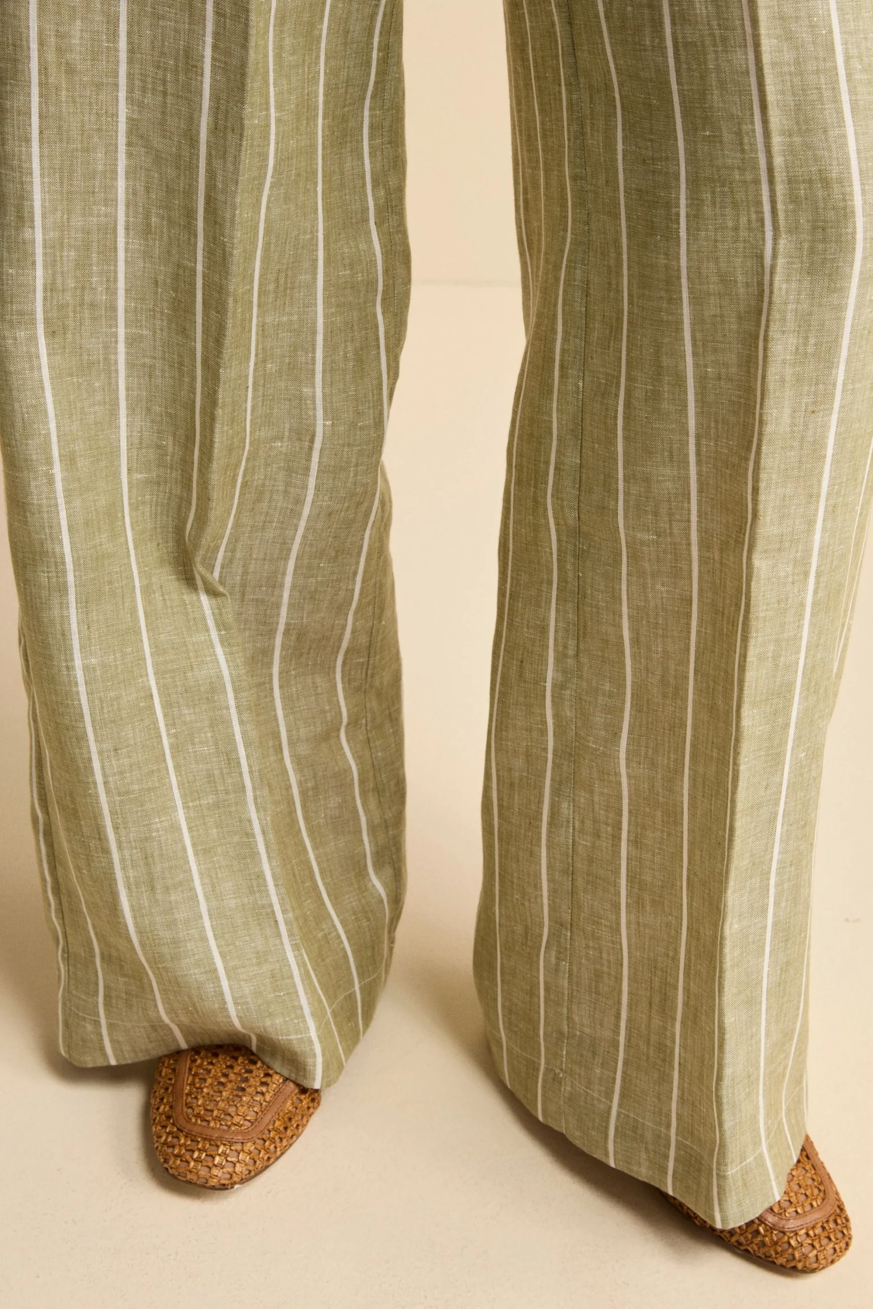 Pantalone Morbido Gessato in Lino - VERDE RIGATO