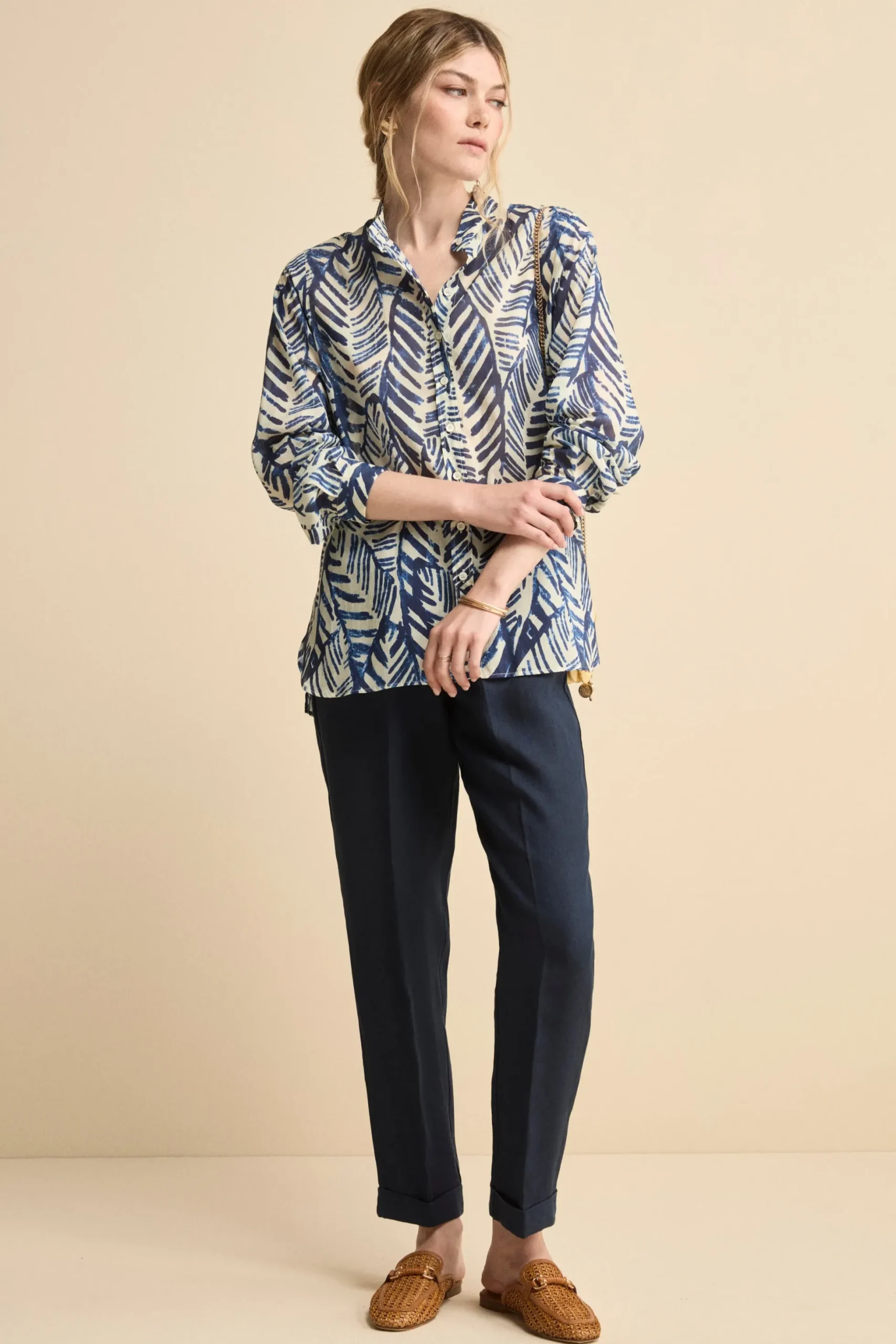 Pantalone Morbido in Lino con Risvolto - BLU