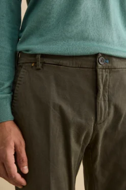 Pantalone Slim Fit con Pieghe in Gabardina - VERDE