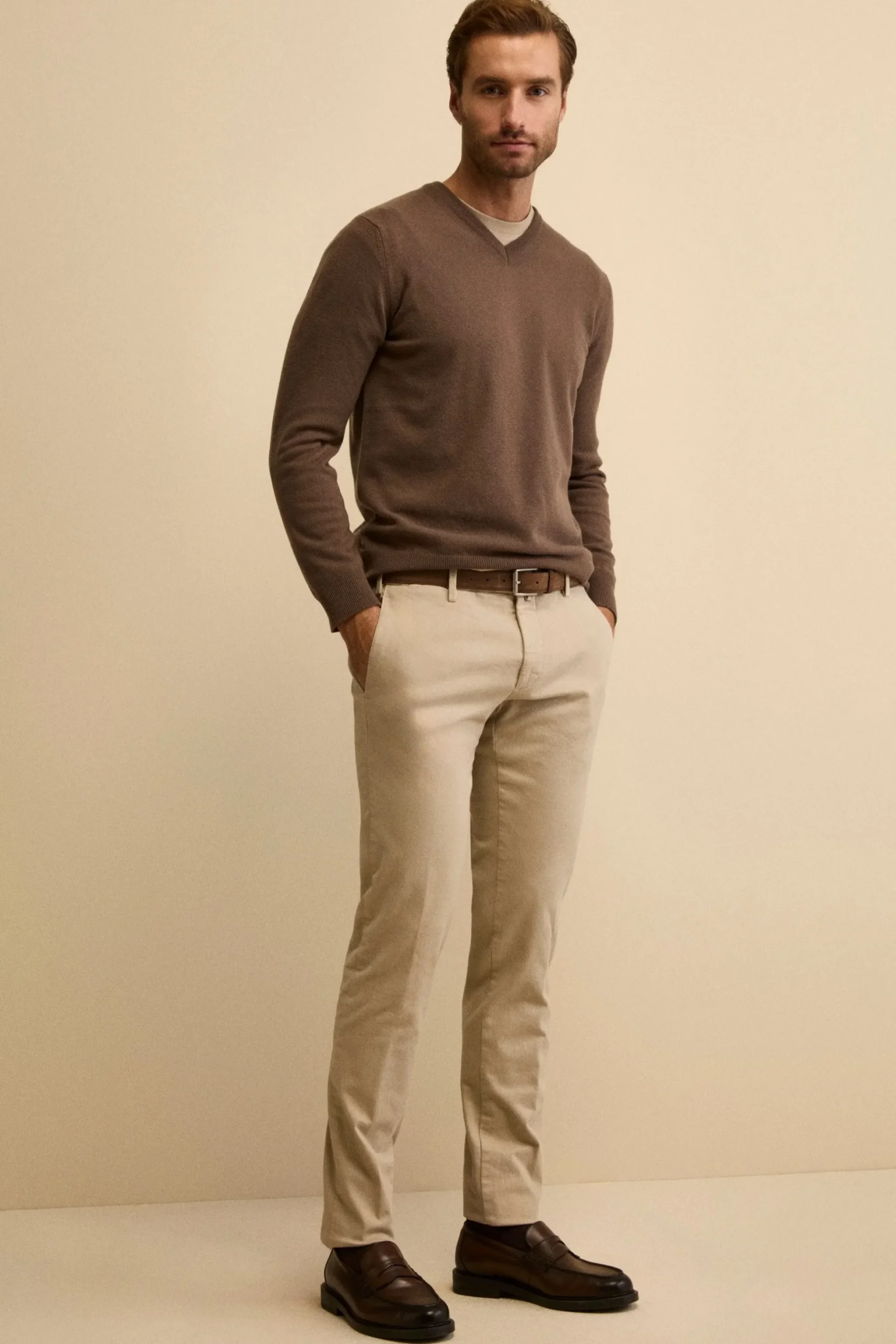 Pantalone Slim Fit in Gabardina Stretch - SABBIA