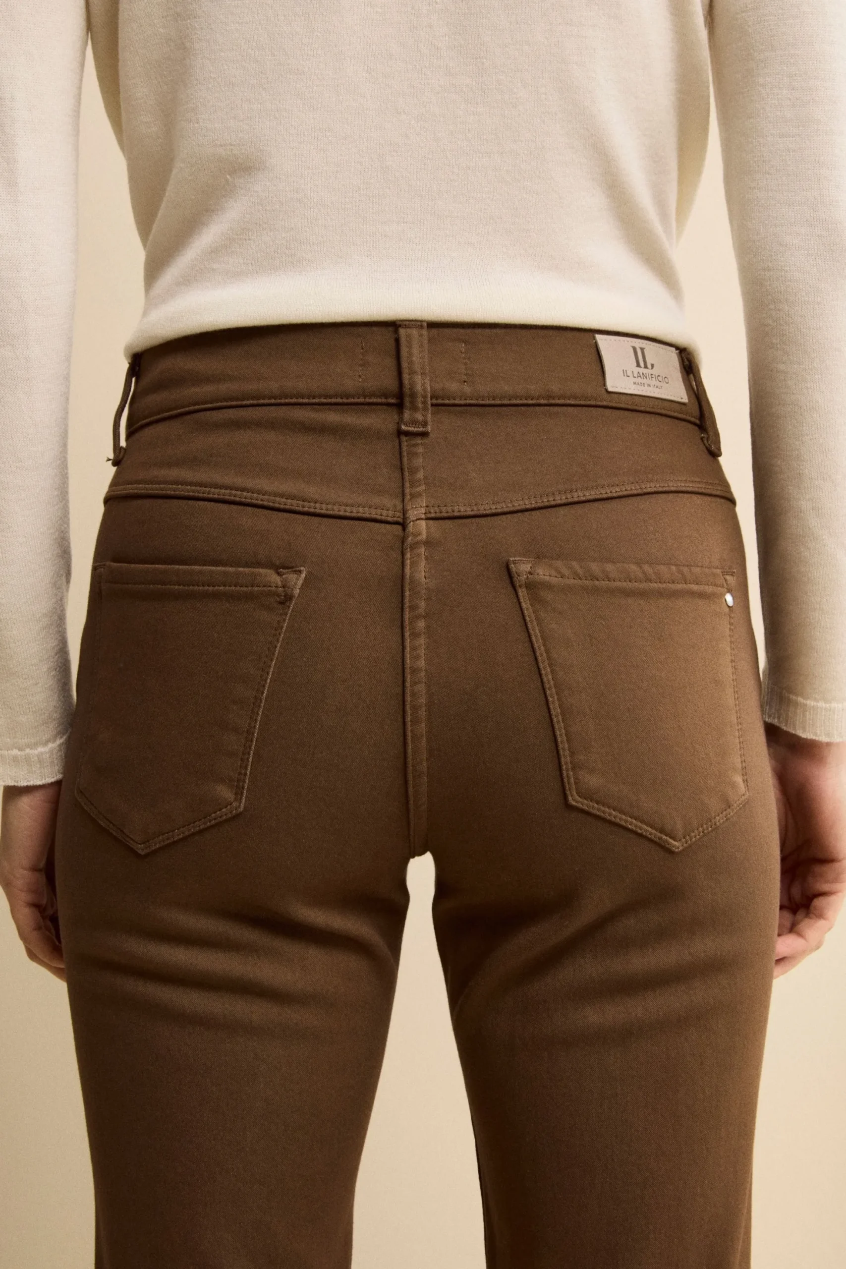 Pantalone Slim Fit in Misto Cotone - MARRONE