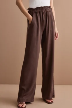 Pantalone Wide Leg con Elastico in Vita - MARRONE