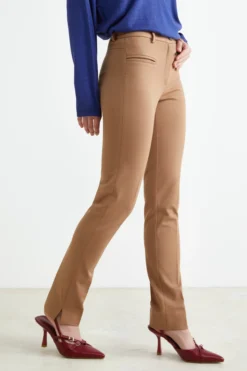 Pantaloni slim in jersey - CAMMELLO