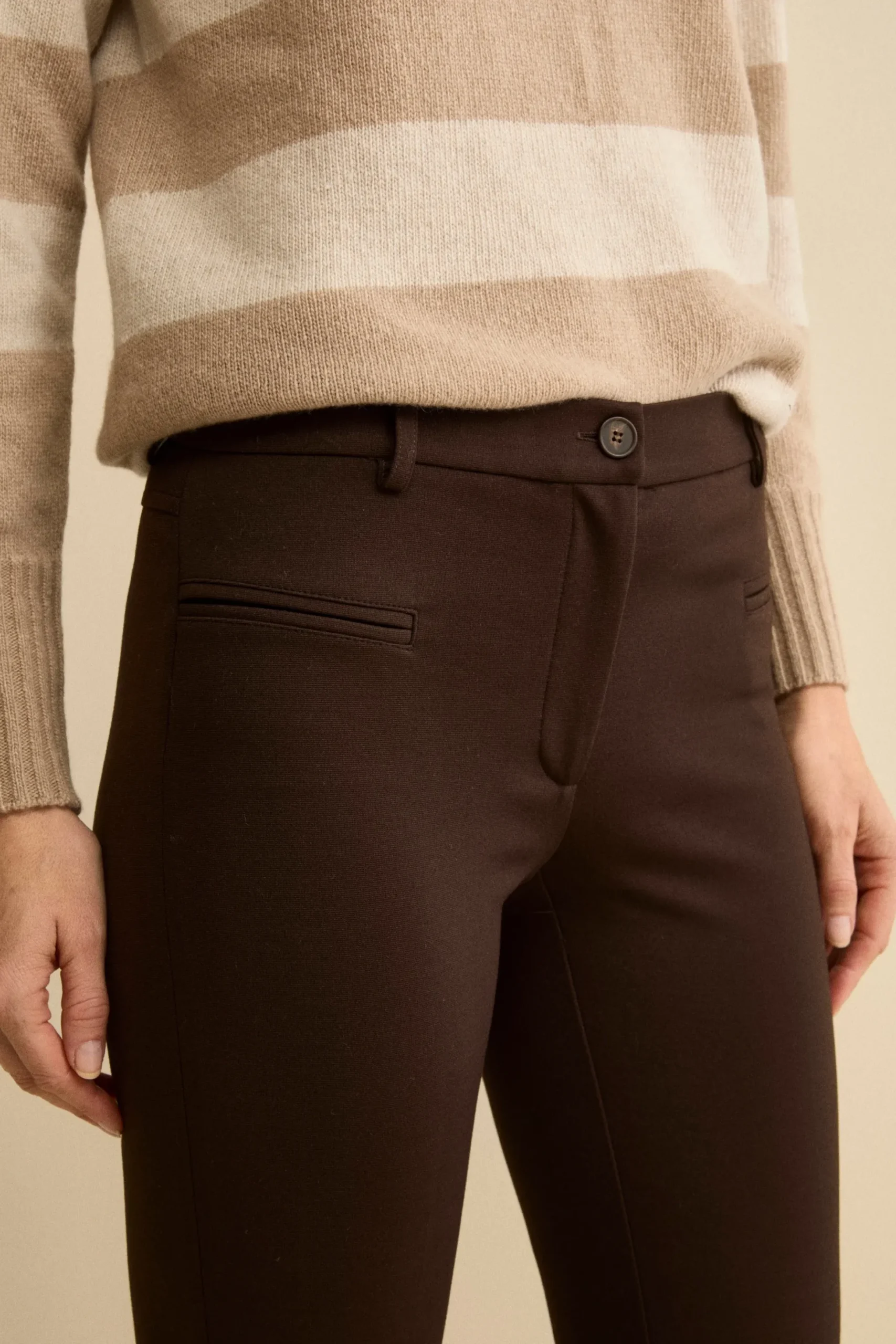 Pantaloni slim in jersey - MARRONE