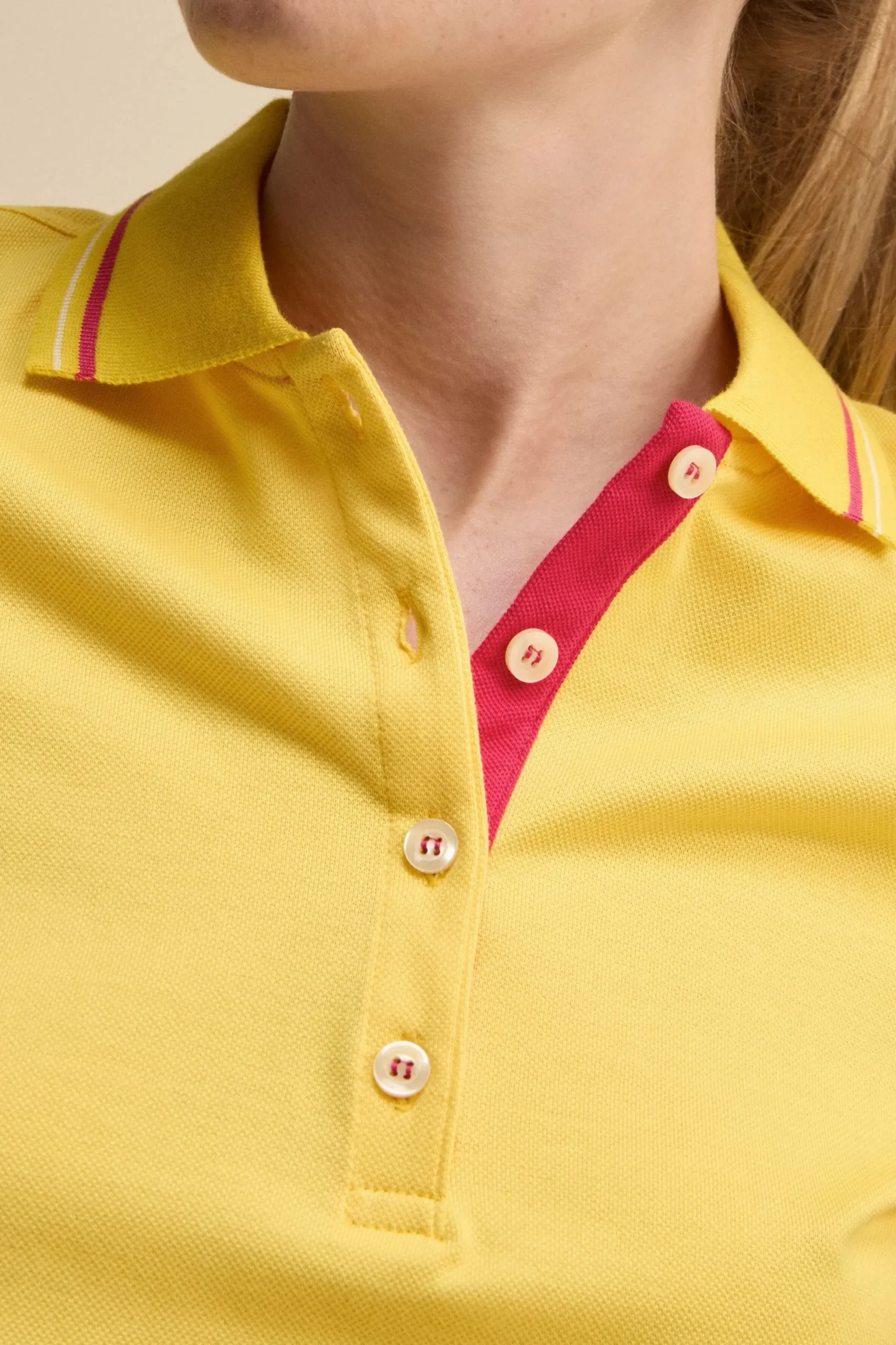 Polo Mezza Manica in Cotone Piquet - GIALLO