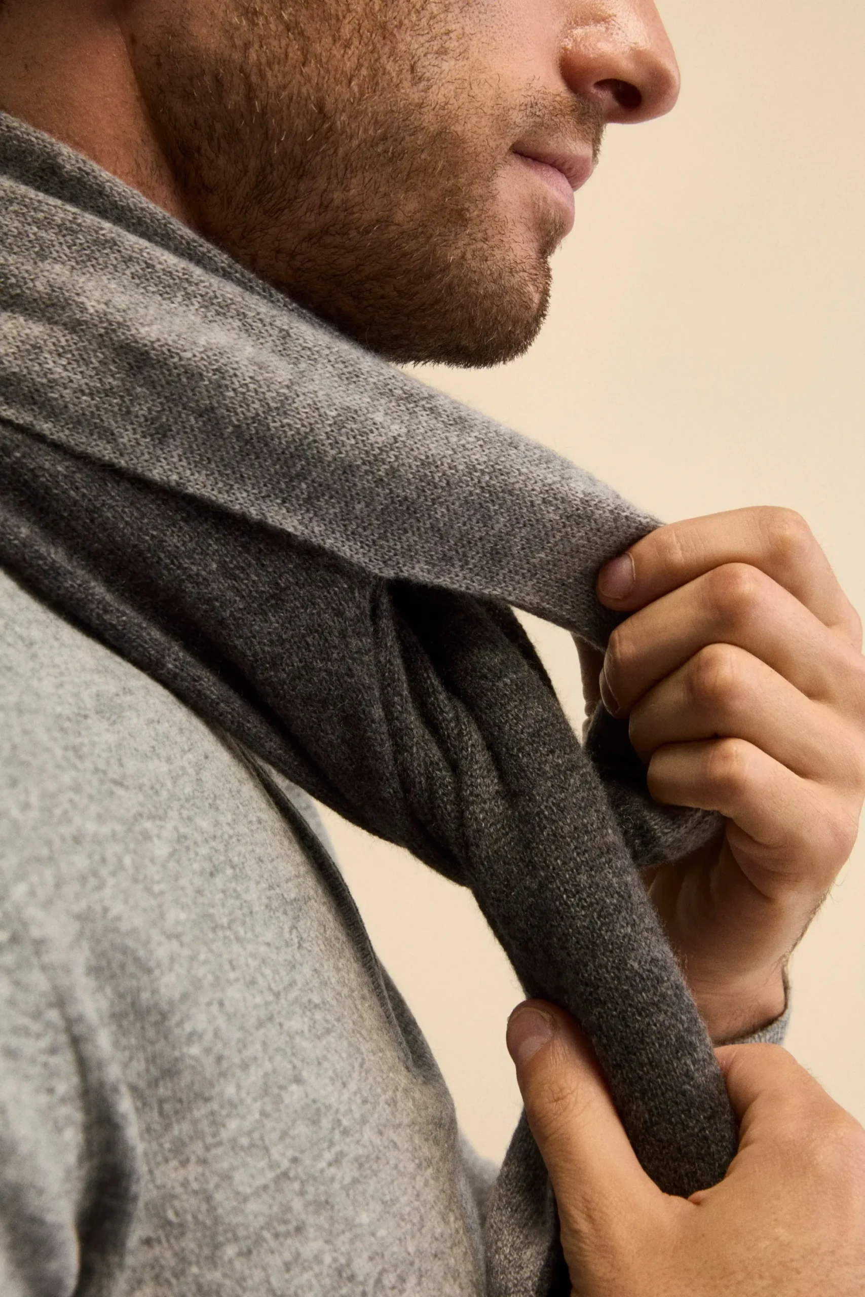 Scaldacollo in cashmere bicolore - GRIGIO SC/GRIGIO CH