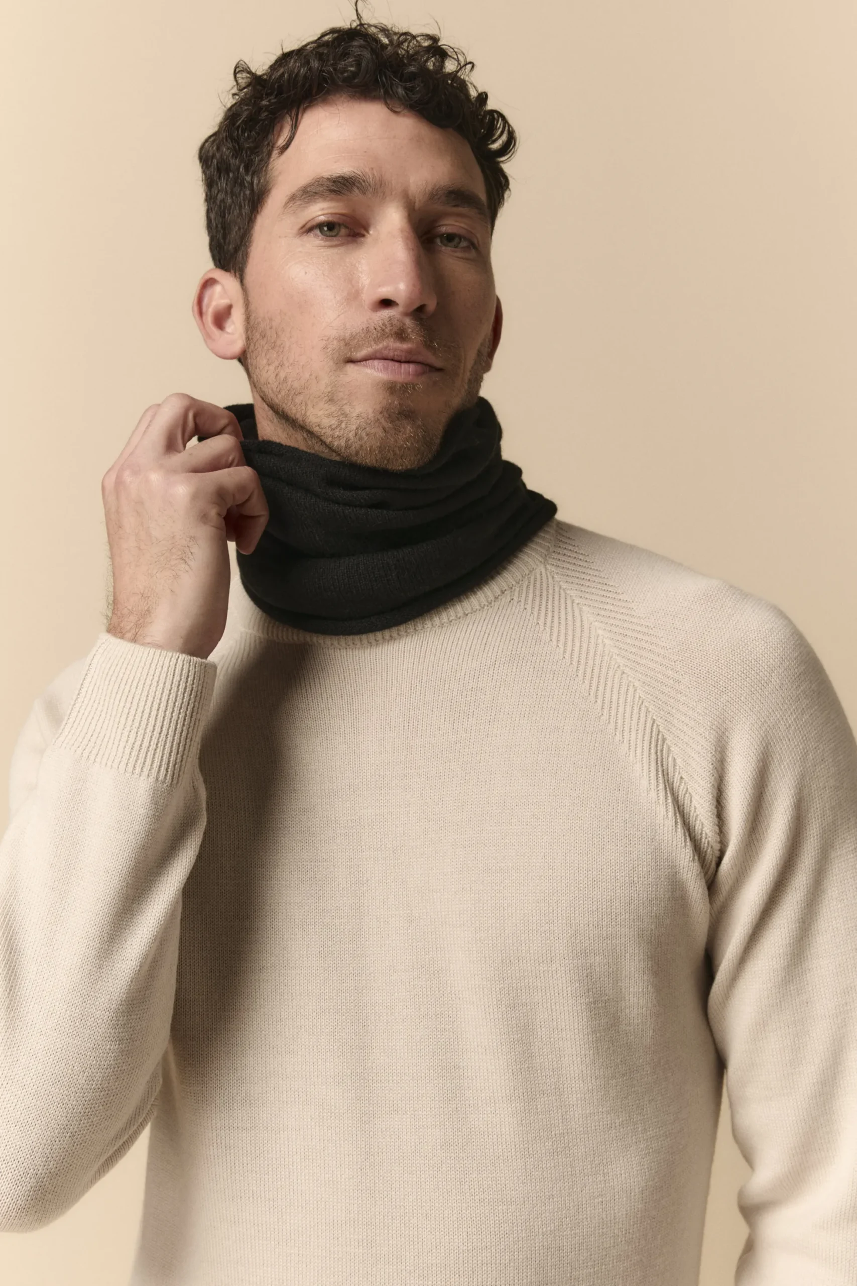Scaldacollo in cashmere - NERO