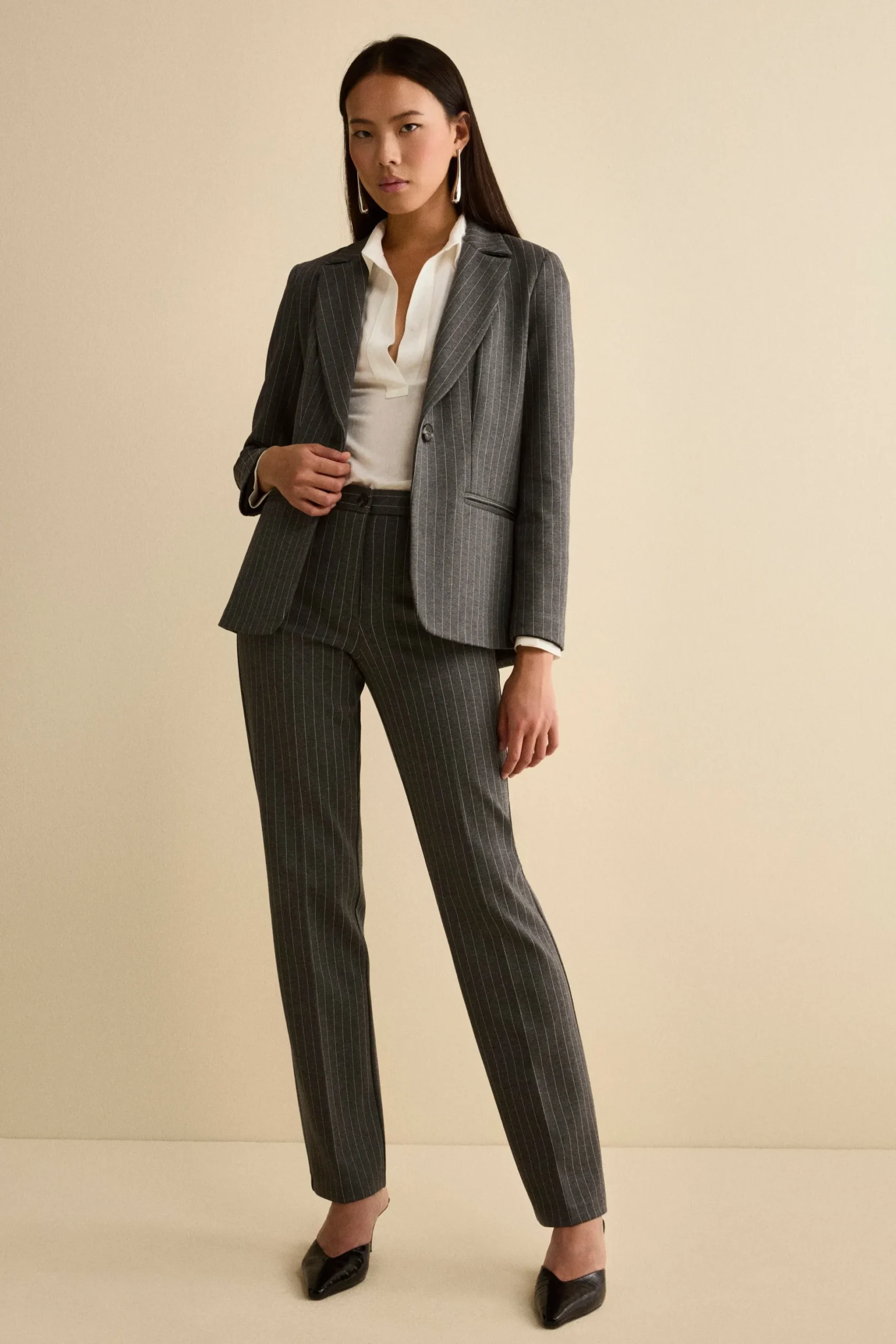 Tailleur Gessato Monopetto con Revers Classico - GRIGIO GESSATO