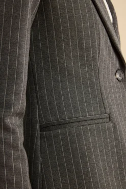 Tailleur Gessato Monopetto con Revers Classico - GRIGIO GESSATO